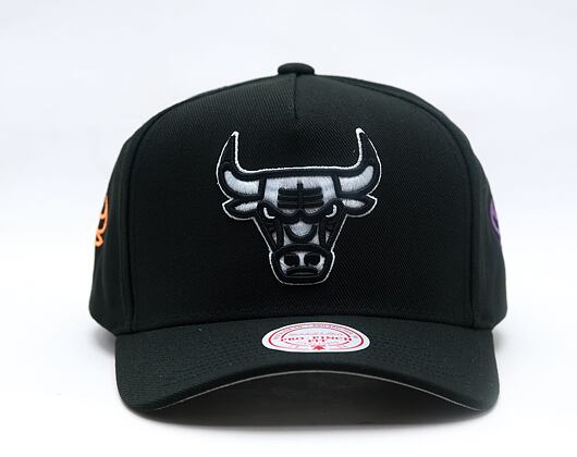 Kappe Mitchell & Ness - NBA 404 Club Neon Pro Snapback - Chicago Bulls - Black