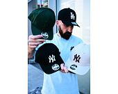 Kappe New Era - MLB 9FORTY M-CROWN - NY Yankees - Stone / Deep Auburn