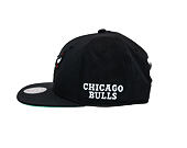 Kappe Mitchell & Ness - NBA April Showers Snapback - Chicago Bulls - Black