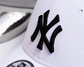 Kappe New Era - 9FORTY Diamond Era Essential - NY Yankees - White / Black