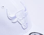 Kappe New Era - NBA Essential 9FORTY - Chicago Bulls - White