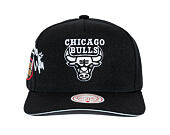 Kappe Mitchell & Ness - NBA Born To Win Pro Snapback - Chicago Bulls - Black