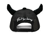 Kappe Reflection Luxury Horny Cap - Black Horns