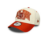 Kappe New Era - MLB Wordmark Suede 9FORTY A-Frame - NY Yankees - Cream / Warm Flame