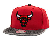 Kappe Mitchell & Ness - NBA Denim Patchwork - Chicago Bulls - Red