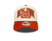 Kappe New Era - MLB Wordmark Suede 9FORTY A-Frame - NY Yankees - Cream / Warm Flame