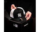Kappe New Era - MLB Clean 9FORTY Trucker - NY Yankees - Black / White