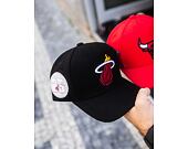 Kappe Mitchell & Ness - Chicago Bulls - Kicking Wool Pro Strapback - Red