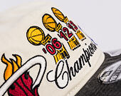 Kappe New Era - NBA "Hardwood Classic Champions" 19TWENTY - Miami Heat - Chrome White / Team Color