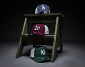 Kappe New Era - MLB Essential 9FORTY A-Frame Trucker - Oakland Athletics - Burgundy