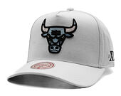 Kappe Mitchell & Ness - NBA Core Xi Pro  Bulls - Chicago Bulls - White-Blue