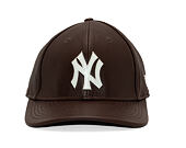 Kappe New Era - MLB IMAGE DROP - Leather 9FORTY M-CROWN - NY Yankees - Brown