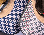 Kappe Capslab - Looney Tunes Daffy Duck The Boxer - Vanilla / Navy