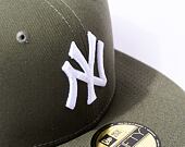 Kappe New Era - MLB Essential 59FIFTY - NY Yankees - New Olive / White