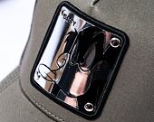 Kappe Capslab Looney Tunes Trucker - Metallic Daffy Duck - Green / Black