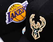 Kappe Mitchell & Ness  - NBA Classic Red Snapback Custom Patch - Milwaukee Bucks - Black